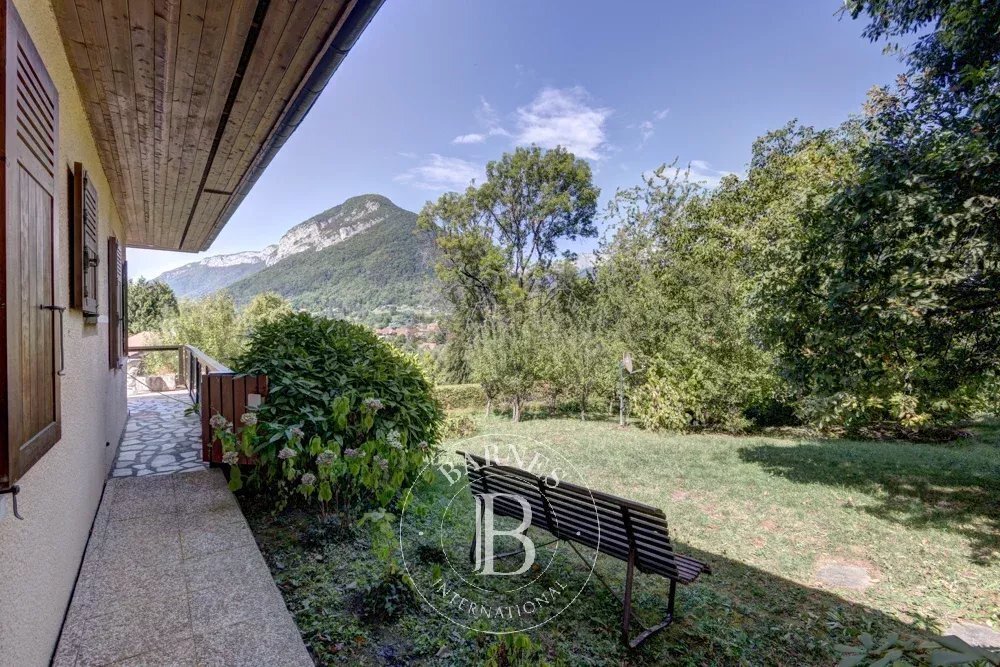 House in Menthon-Saint-Bernard, Auvergne-Rhône-Alpes, France 5 - 16959077