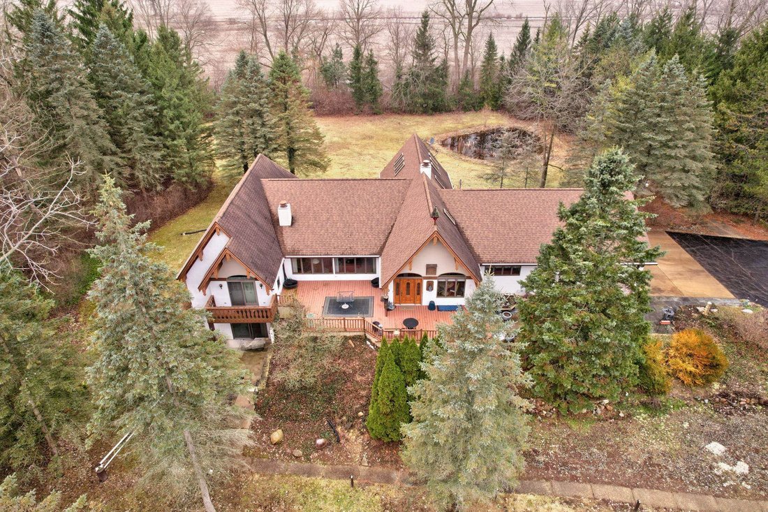House in Birch Run, Michigan, United States 1 - 17384182