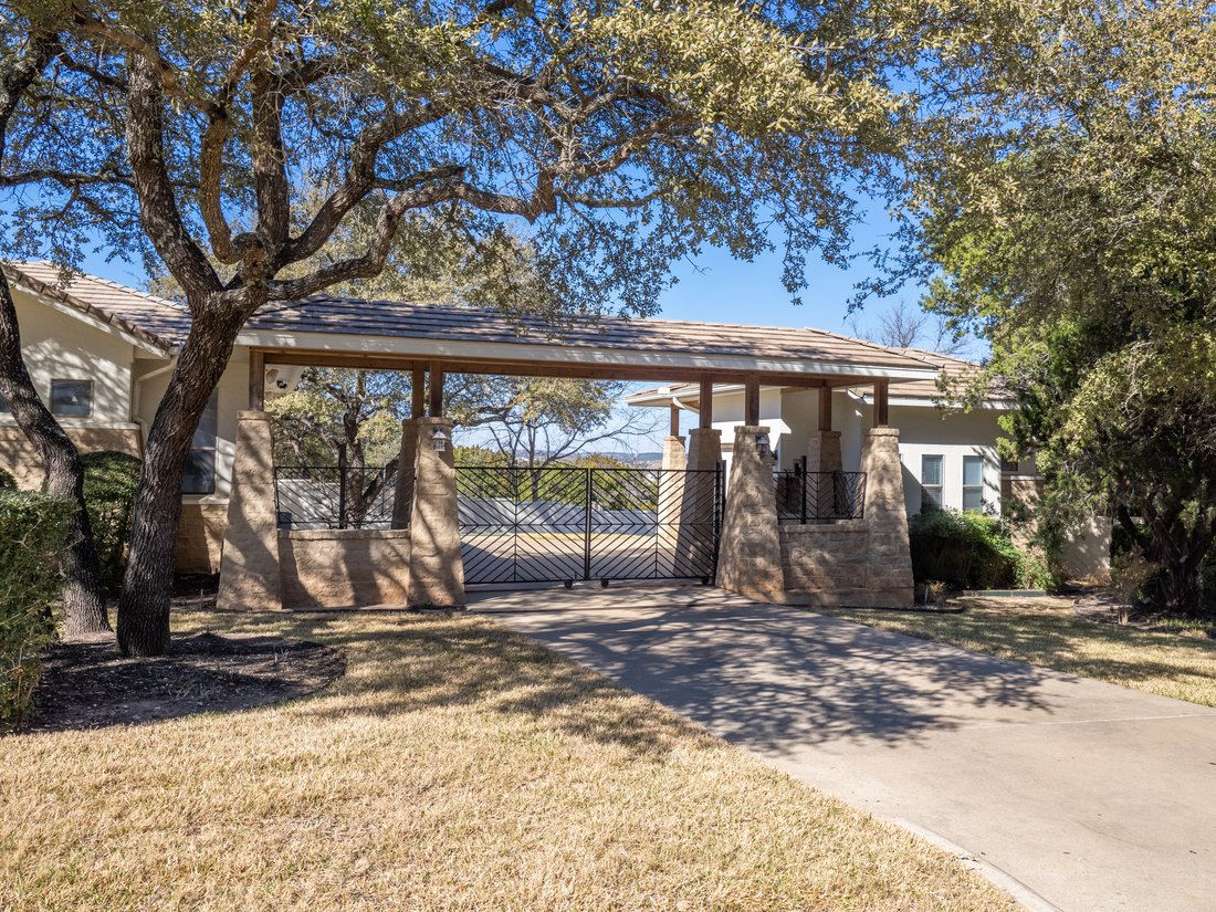 House in Spicewood, Texas, United States 2 - 17382039