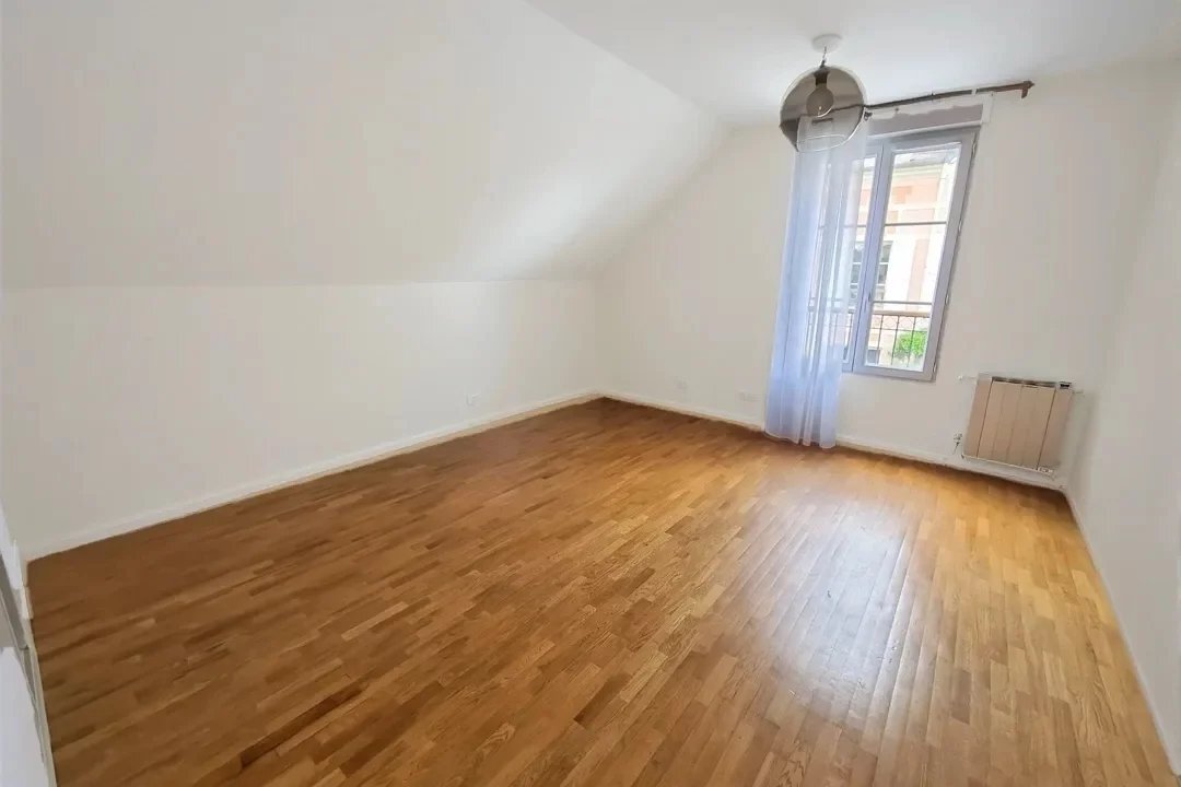House in Centre Ville, Croissy-sur-Seine, France 5 - 17384453