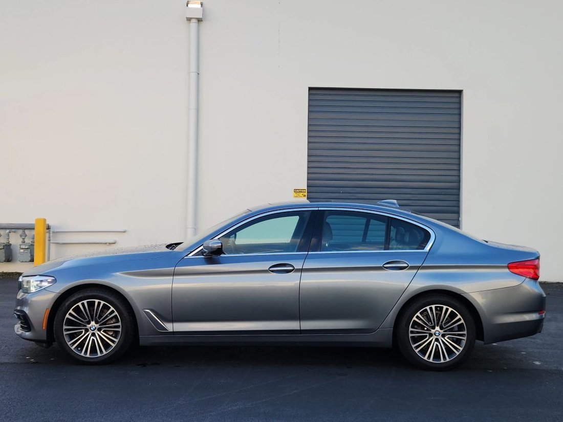 Sedan in Kent, WA, United States 2 - 17382079