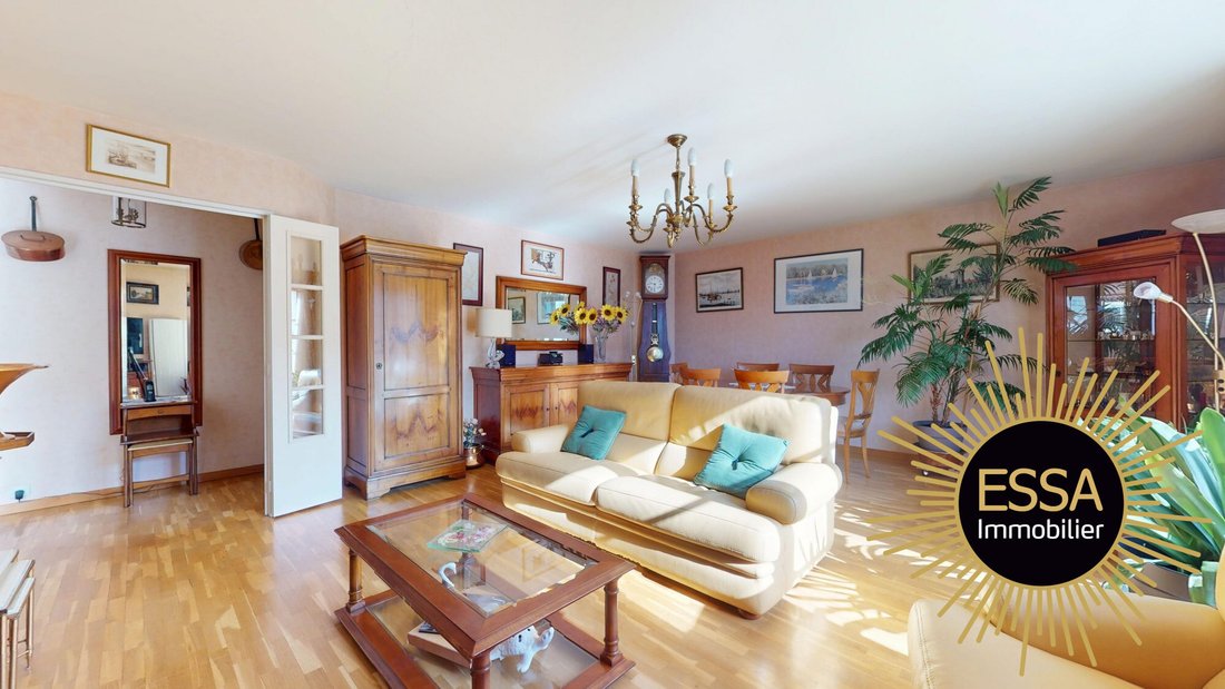 Apartment in Le Chesnay, Le Chesnay-Rocquencourt, France 2 - 17385277