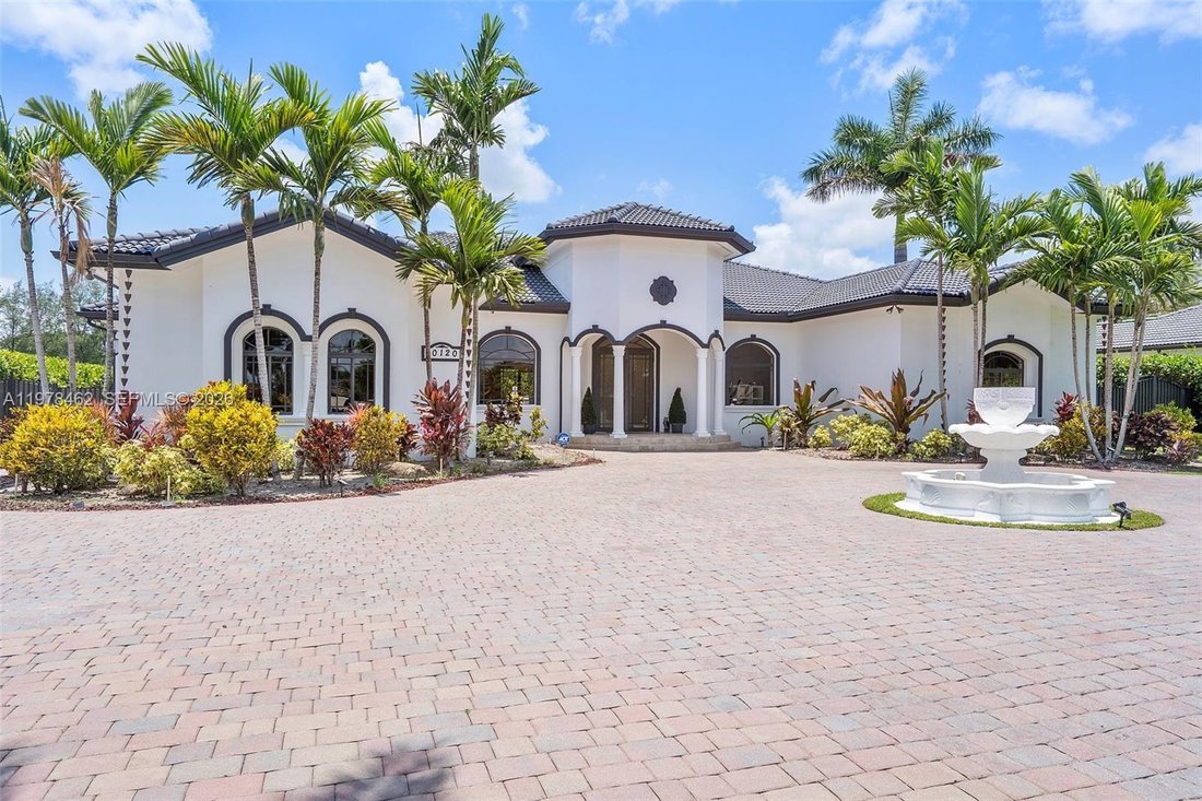 House in Miami, Florida, United States 3 - 17383978