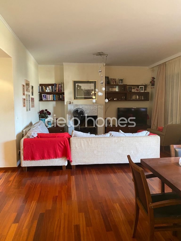 Apartment in Vouliagmeni, Attica, Greece 2 - 17383361