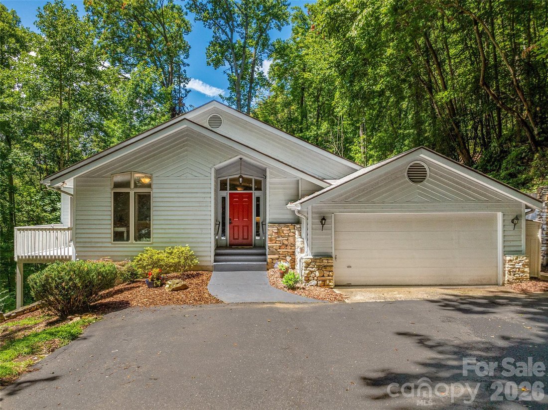 House in Asheville, North Carolina, United States 3 - 15930606