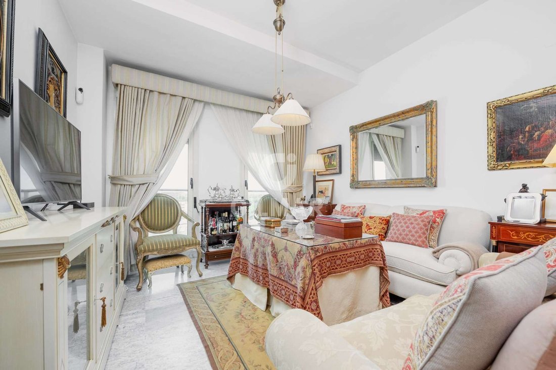 Apartment in Nervion, Seville, Spain 3 - 17381498