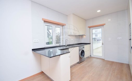Apartment in Pontinha e Famoes, Lisbon, Portugal 1
