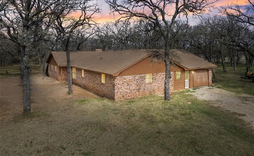 House in Mart, Texas, United States 1
