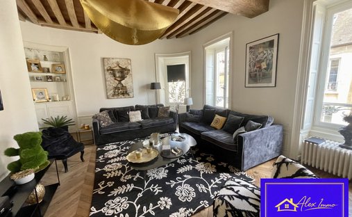 19th Century Château With 4,34 Hectare Wooded Park Swimming Pool Burgundy, Near Beaune