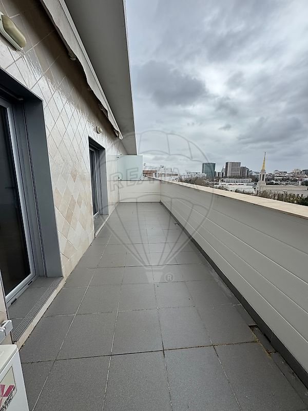 Apartment in Parque das Nacoes, Lisbon, Portugal 1 - 17227104