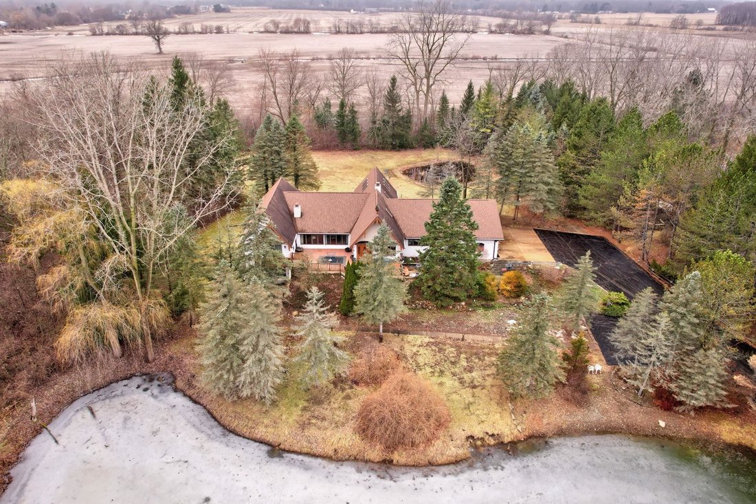 House in Birch Run, Michigan, United States 2 - 17384182