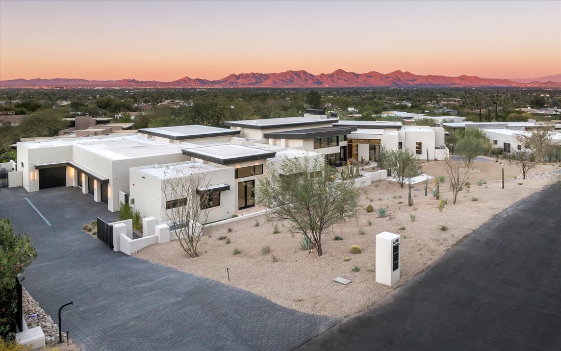 Paradise Valley, Arizona, United States 1 - 16401725
