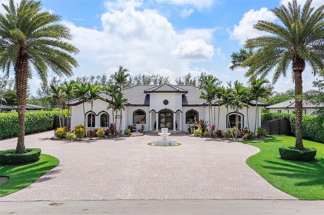 House in Miami, Florida, United States 1 - 17383978