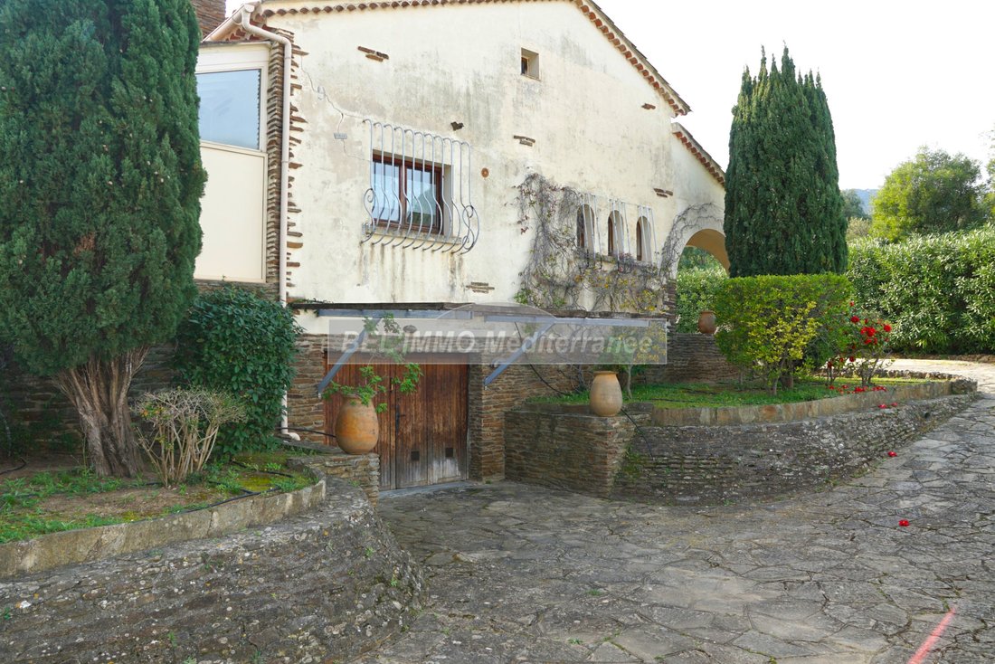 Villa in Nord, Cavalaire-sur-Mer, France 4 - 17383862
