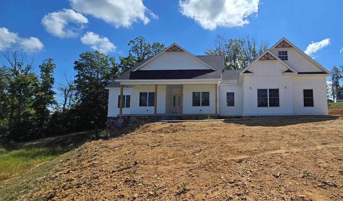House in Staunton, Virginia, United States 1 - 17383965