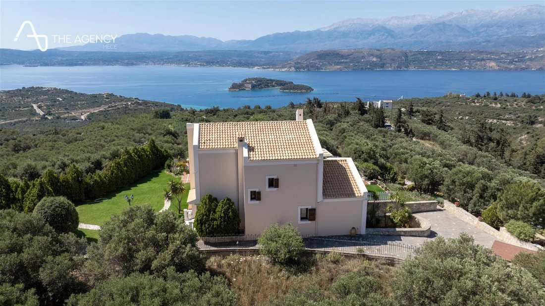 Villa in Crete, Greece 3 - 17383326