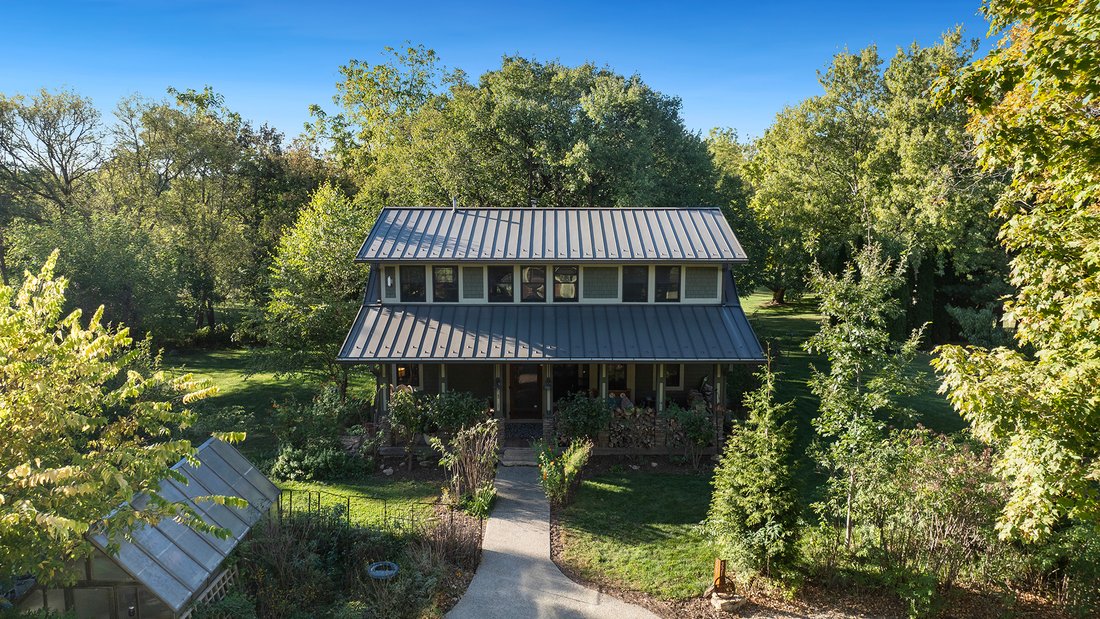 House in Franklin Grove, Illinois, United States 2 - 17383626