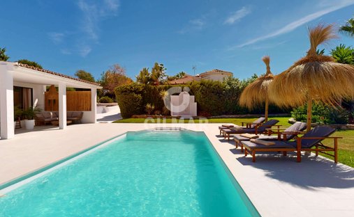Villa a Estepona, Andalusia, Spagna 1