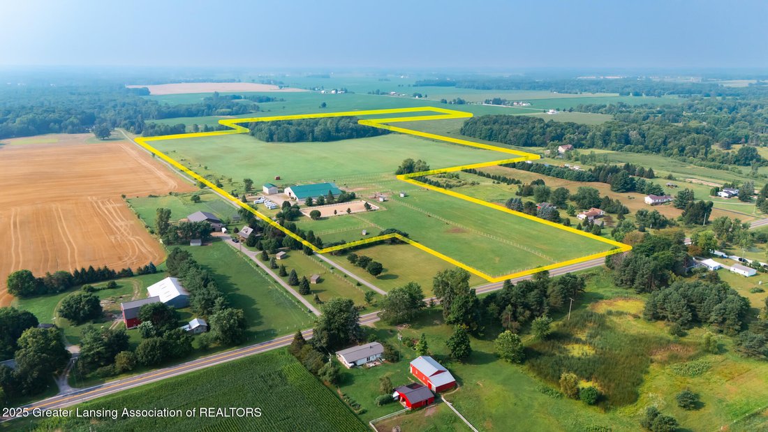 House in Williamston, Michigan, United States 5 - 17383424