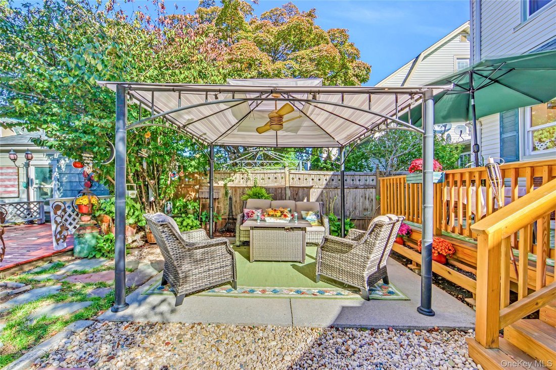 House in New York, New York, United States 3 - 17383076
