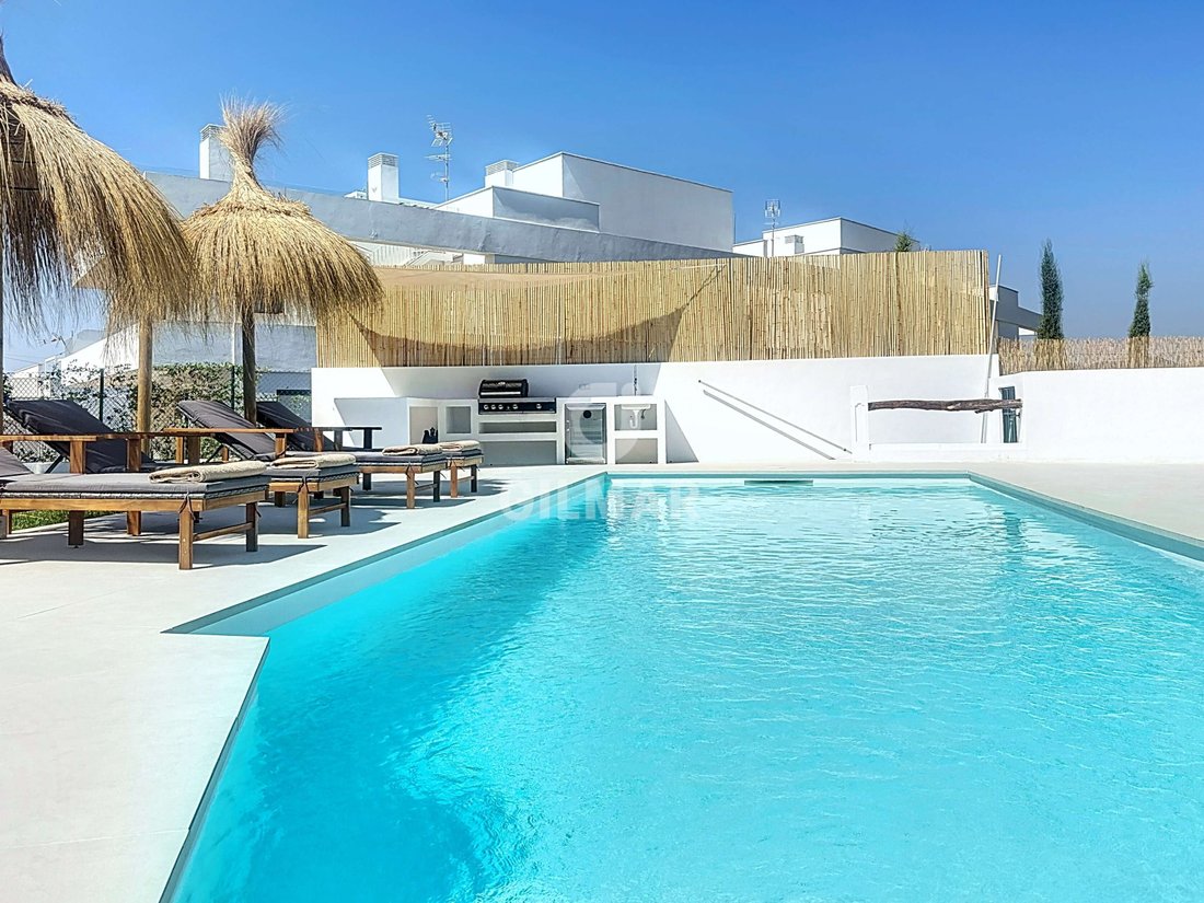 Villa in Estepona, Andalusia, Spain 2 - 17381824