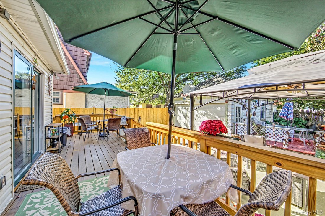 House in New York, New York, United States 4 - 17383076