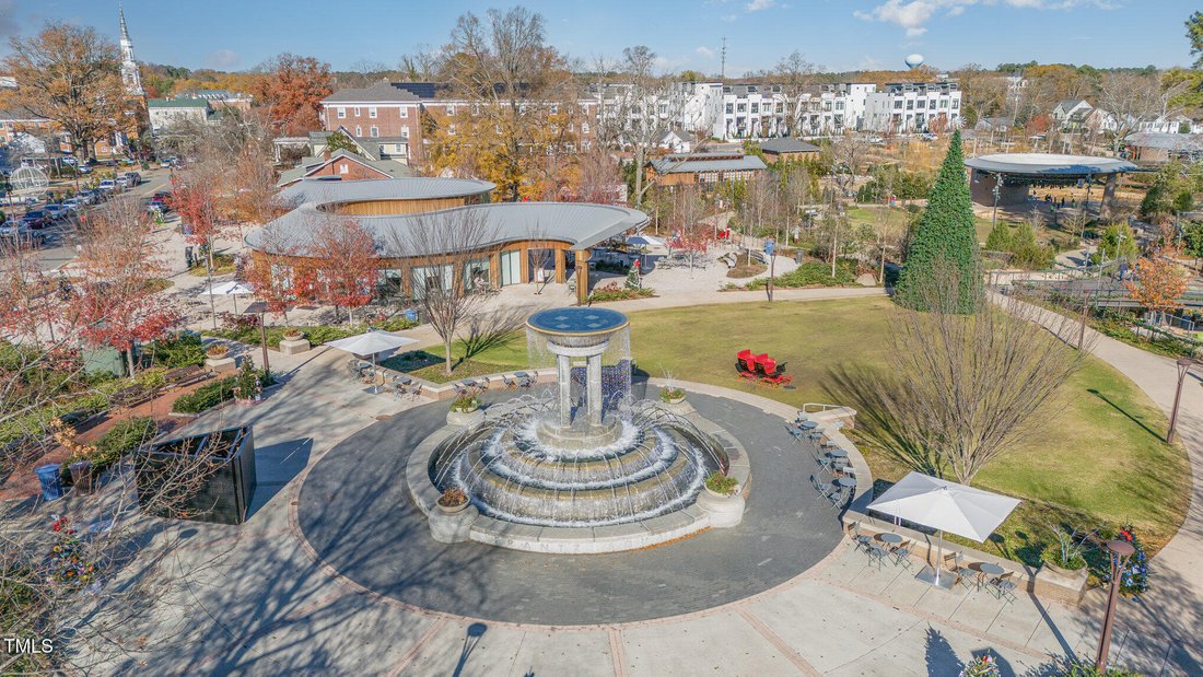 Apartment in Cary, North Carolina, United States 4 - 17383094
