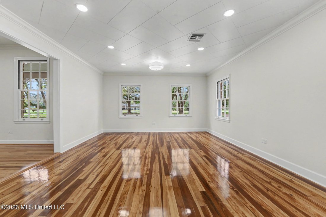 House in Lucedale, Mississippi, United States 5 - 17381947