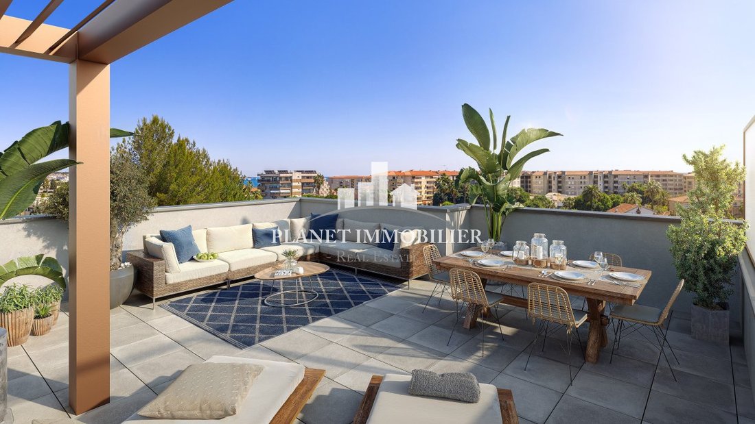 Apartment in Juan les Pins-Gallice, Antibes, France 1 - 17383874