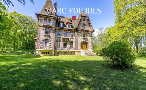 House in Compiegne, Hauts-de-France, France 1