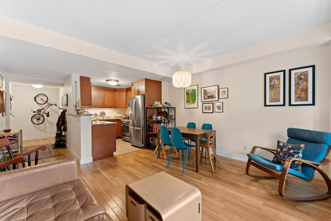 Condo in New York, New York, United States 2 - 17385417