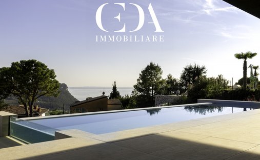 Villa in Costermano sul Garda, Veneto, Italy 1