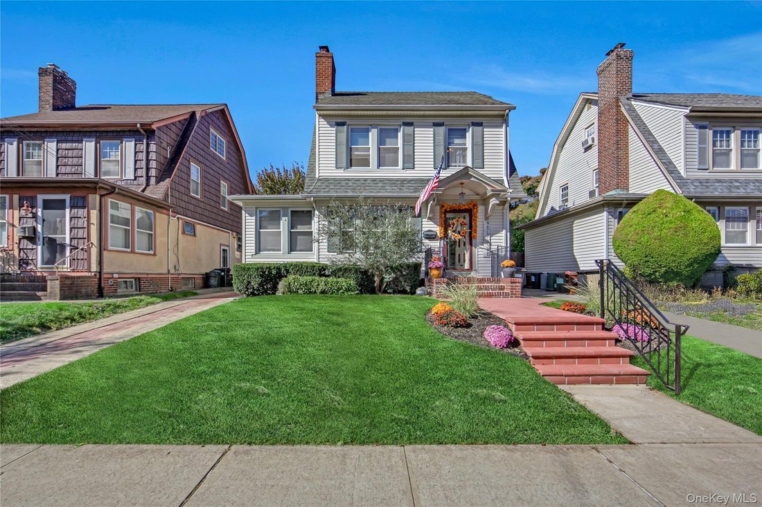 House in New York, New York, United States 2 - 17383076