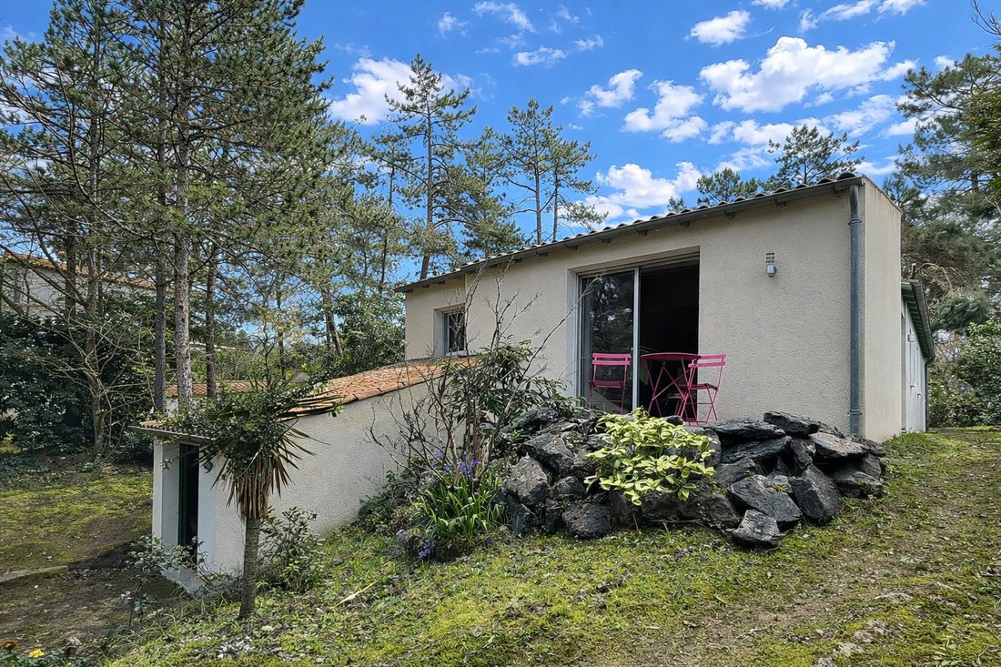 House in Saint-Georges-de-Didonne, Nouvelle-Aquitaine, France 2 - 17383802