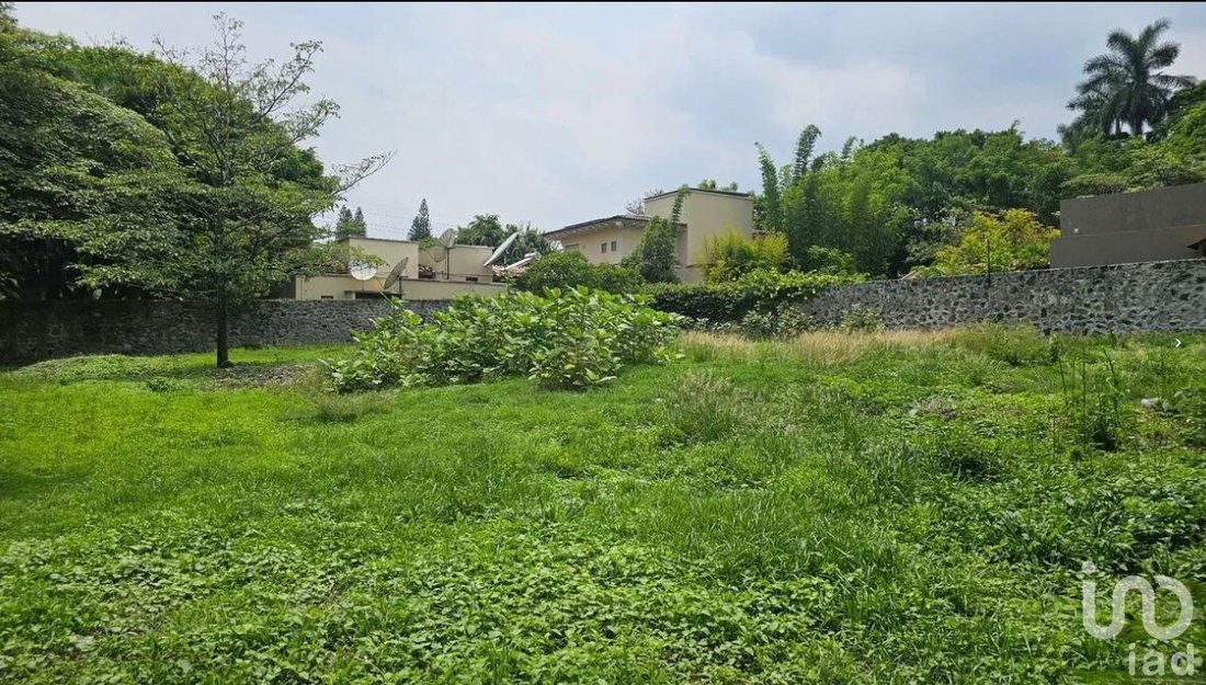 Land in Cuernavaca, Morelos, Mexico 1 - 17381738