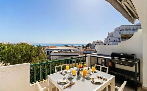 Townhouse in Praia da Luz, Algarve, Portugal 1