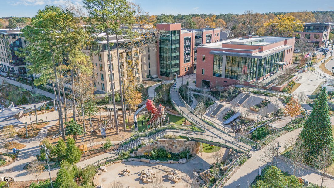 Apartment in Cary, North Carolina, United States 5 - 17383094