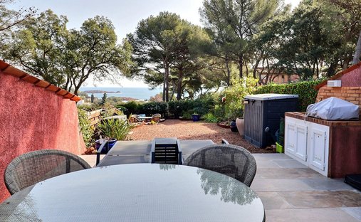 House in Le Dramont-Agay-Anthéor-Le Trayas, Saint-Raphaël, France 1