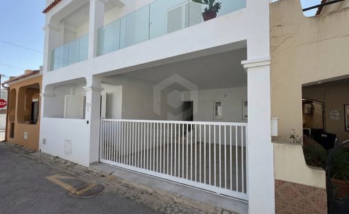 House in Alvor, Algarve, Portugal 1