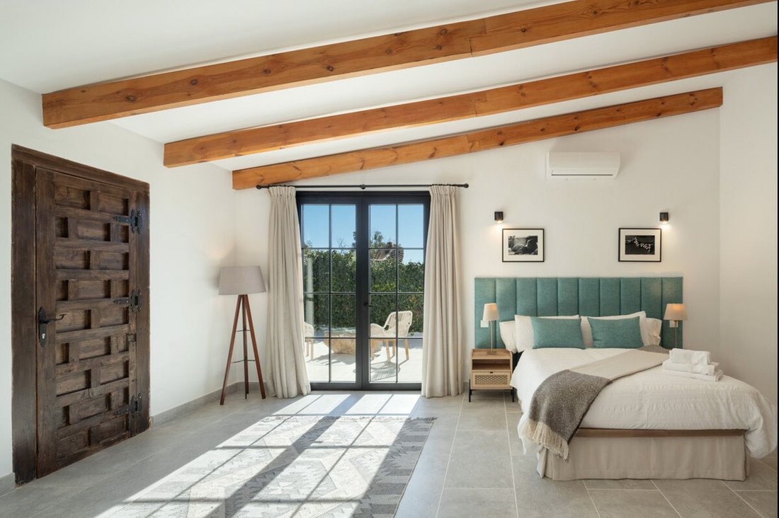 Villa in Guadalmina Alta, San Pedro de Alcantara, Spain 5 - 17381443