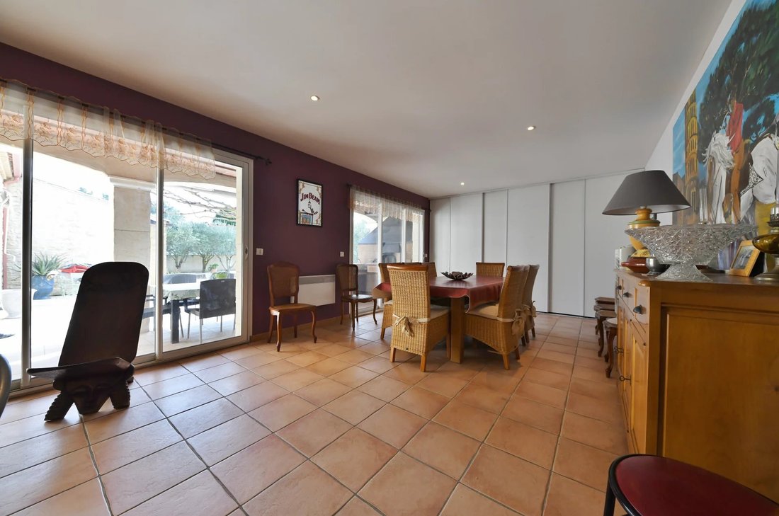 Villa in Uzès, Occitania, France 4 - 17380727