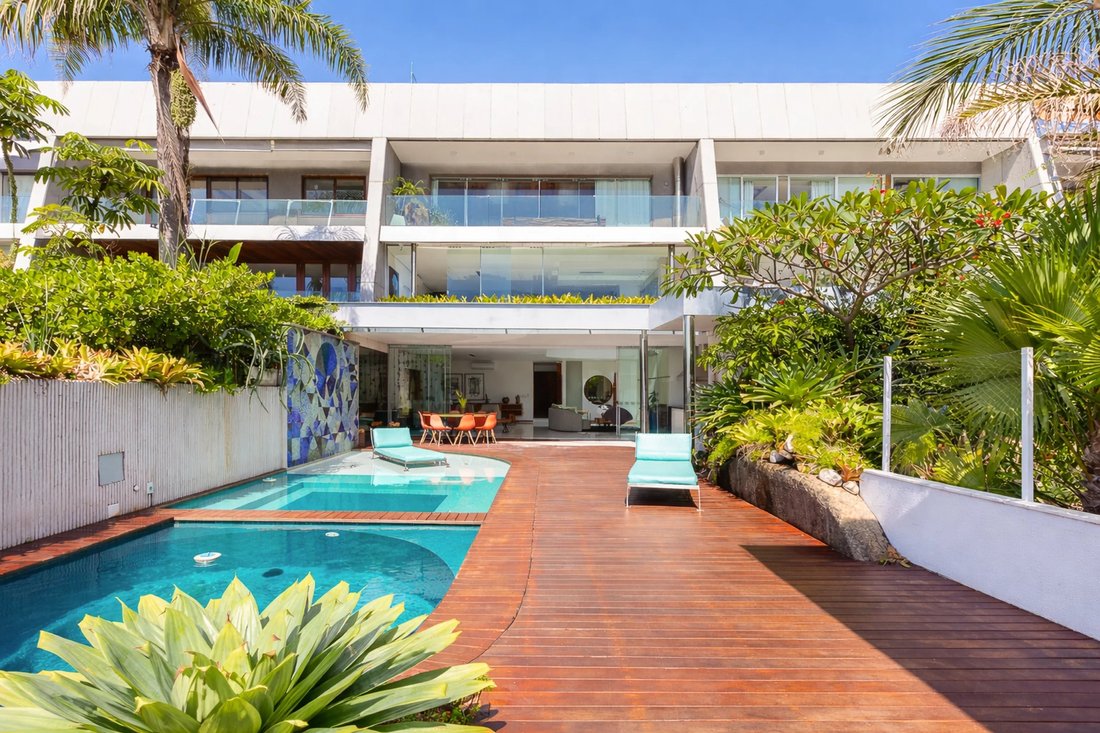 Villa in Rio de Janeiro, State of Rio de Janeiro, Brazil 3 - 11024386