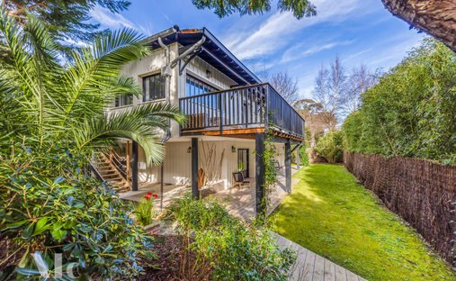 Villa in Centre Cap Ferret, Lège-Cap-Ferret, France 1