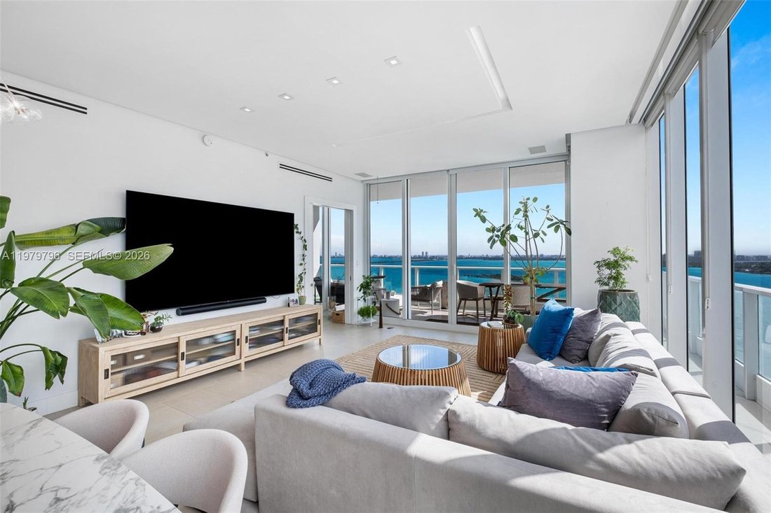 Condo in Miami, Florida, United States 4 - 17380929