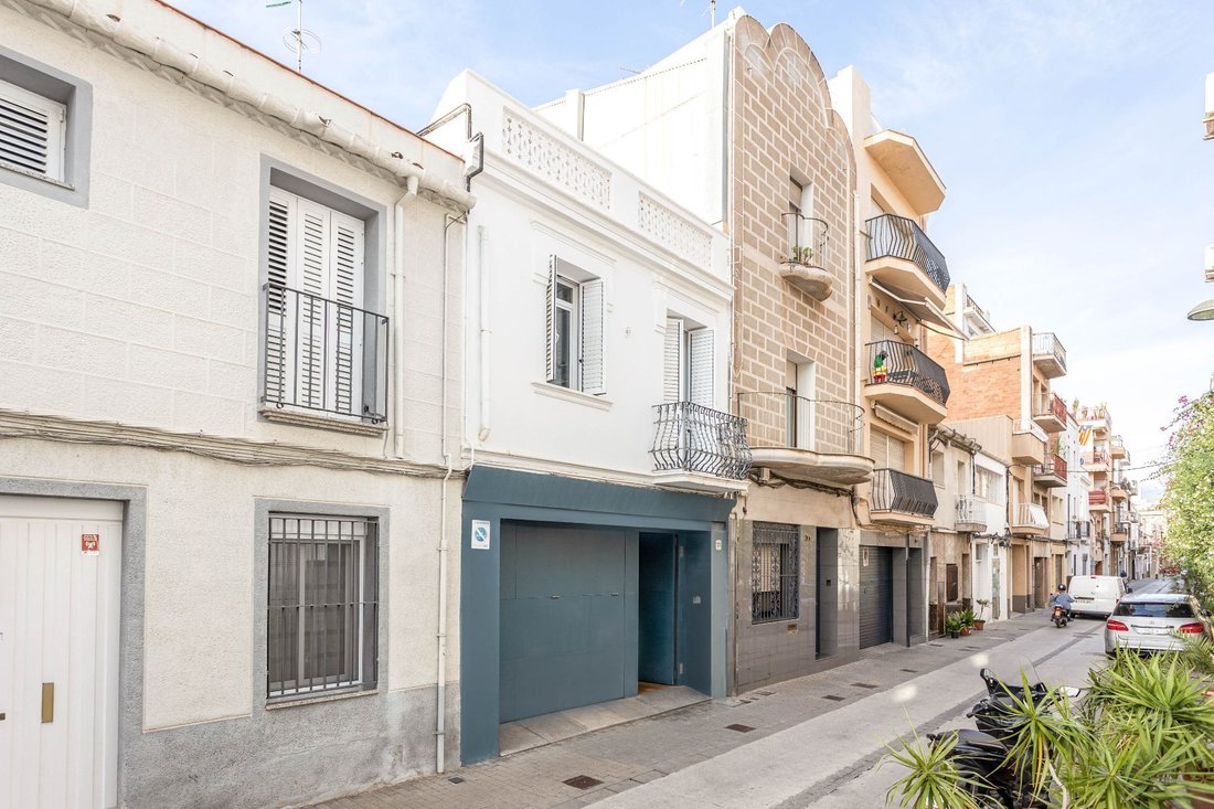Chalet in Districte 1, Badalona, Spain 1 - 17382604