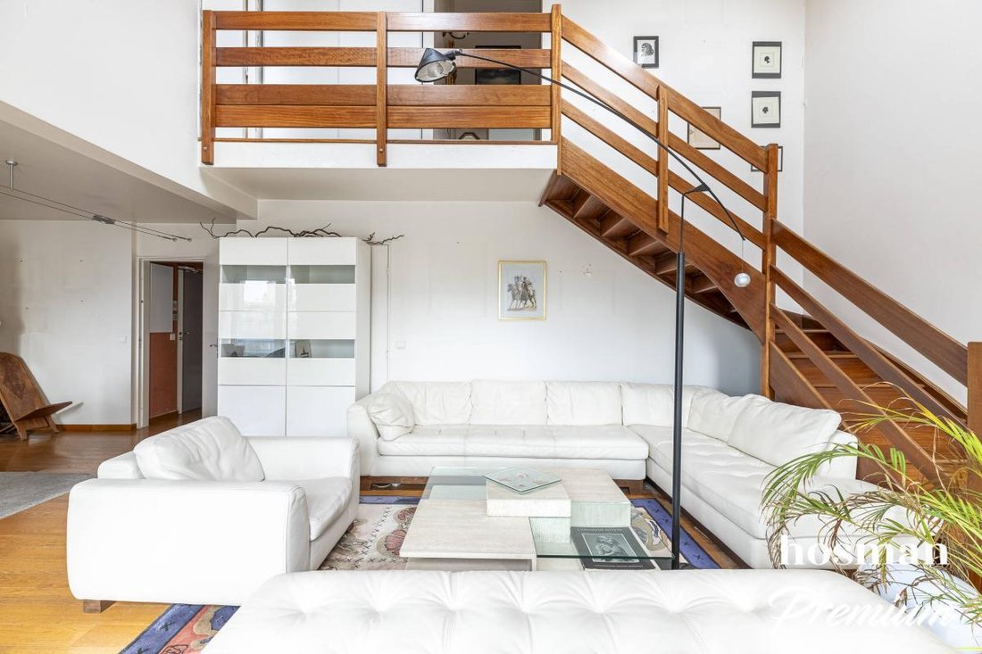 Apartment in Pantin, Ile-de-France, France 3 - 17380874