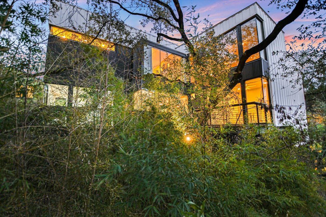 Condo in Austin, Texas, United States 2 - 17383351
