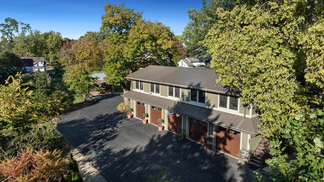 House in Franklin Grove, Illinois, United States 3 - 17383626