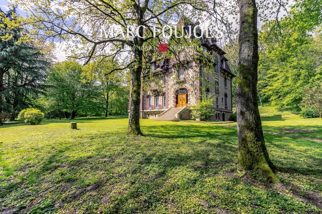 House in Compiegne, Hauts-de-France, France 3 - 17383830
