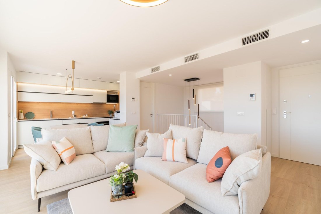 Villa in la Nucia, Valencian Community, Spain 5 - 17383609